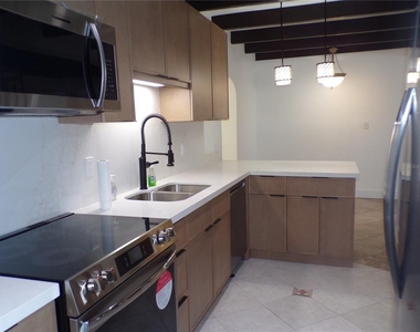 179 Maria Court - Photo Thumbnail 24