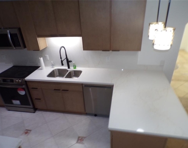 179 Maria Court - Photo Thumbnail 13