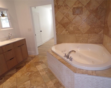 179 Maria Court - Photo Thumbnail 15