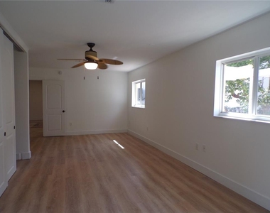 179 Maria Court - Photo Thumbnail 18