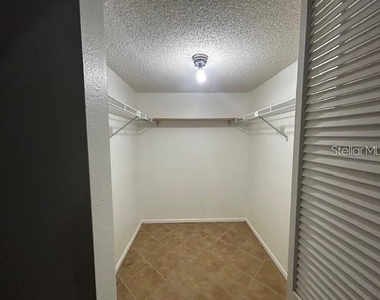 5647 Summer Side Lane - Photo Thumbnail 5