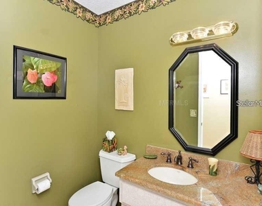 4841 Palm Aire Drive - Photo Thumbnail 5