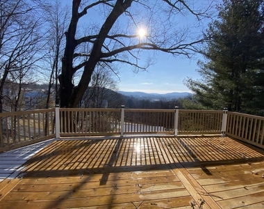 10 Fleetwood Drive - Photo Thumbnail 20