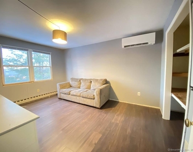 10 Fleetwood Drive - Photo Thumbnail 16