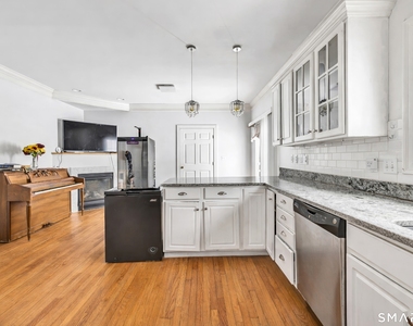 240 Highland Avenue - Photo Thumbnail 20