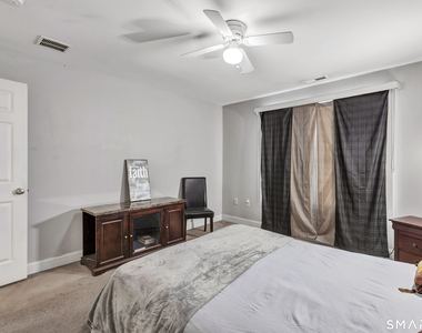 240 Highland Avenue - Photo Thumbnail 27