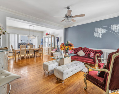 240 Highland Avenue - Photo Thumbnail 7