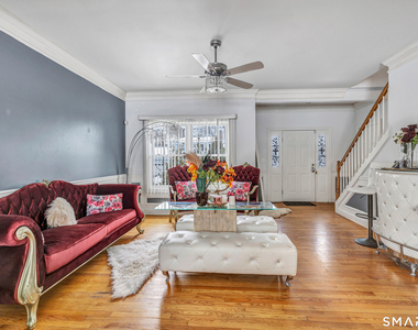 240 Highland Avenue - Photo Thumbnail 8