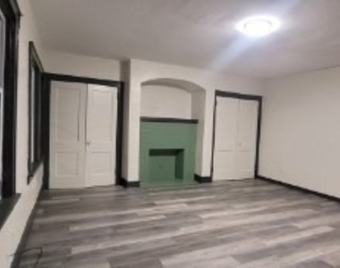 1958 Perrysville Ave - Photo Thumbnail 4