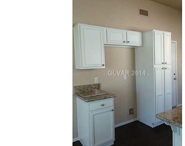 10534 Penns Creek Court - Photo Thumbnail 2