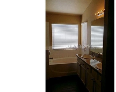 10534 Penns Creek Court - Photo Thumbnail 9