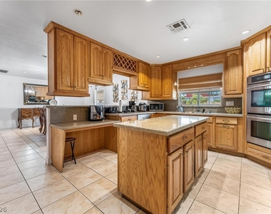 1963 Casa Vista Drive - Photo Thumbnail 8
