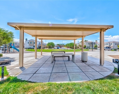 3610 Tripoli Cove Avenue - Photo Thumbnail 6