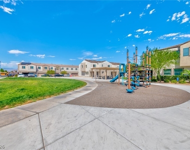 3610 Tripoli Cove Avenue - Photo Thumbnail 8