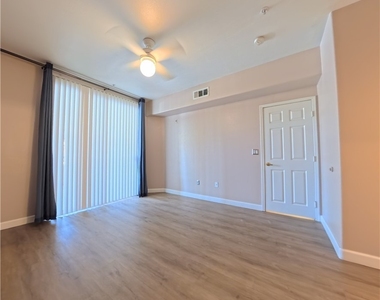7189 S Durango Drive - Photo Thumbnail 15