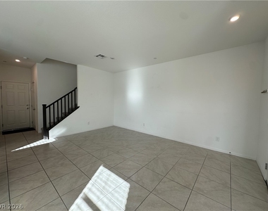 1132 Heliodor Avenue - Photo Thumbnail 7