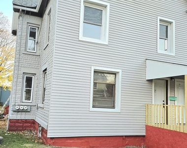 804 Broad St - Photo Thumbnail 2