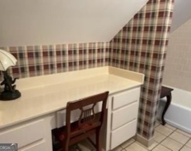 1663 Thompson Lane - Photo Thumbnail 30