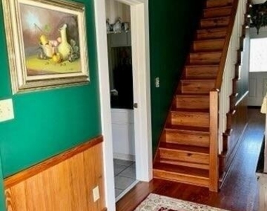 1663 Thompson Lane - Photo Thumbnail 6