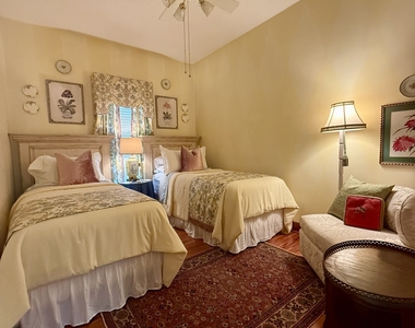 1663 Thompson Lane - Photo Thumbnail 25