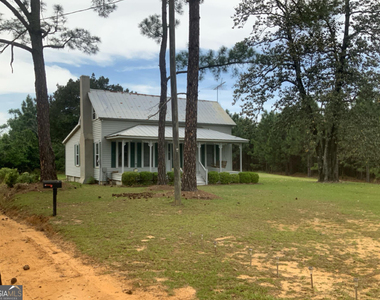 1663 Thompson Lane - Photo Thumbnail 2