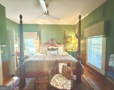1663 Thompson Lane - Photo Thumbnail 17