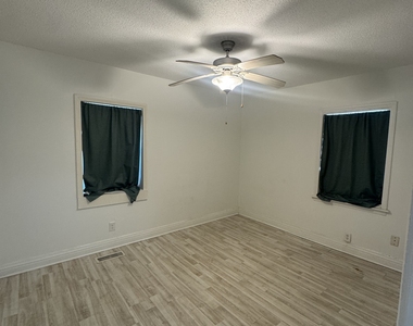 324 N Main Street - Photo Thumbnail 8