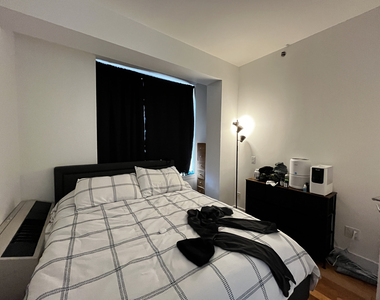 462 Keap Street - Photo Thumbnail 4