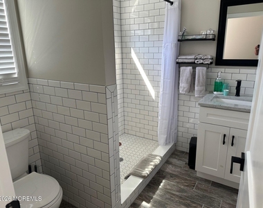 102 New Jersey Avenue - Photo Thumbnail 7