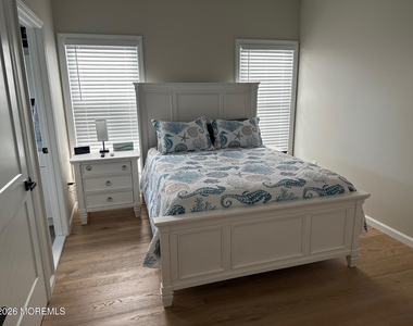 102 New Jersey Avenue - Photo Thumbnail 8