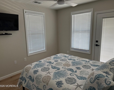 102 New Jersey Avenue - Photo Thumbnail 14