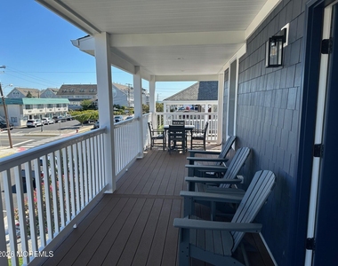 102 New Jersey Avenue - Photo Thumbnail 13