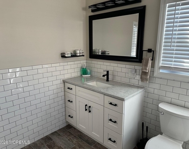 102 New Jersey Avenue - Photo Thumbnail 18