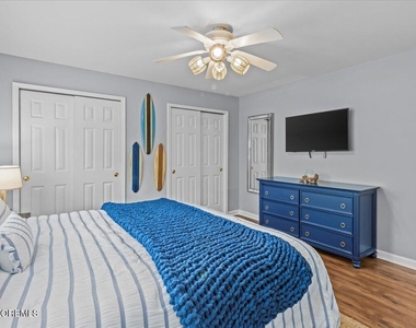 45 Fielder Avenue - Photo Thumbnail 18
