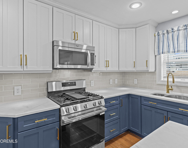 45 Fielder Avenue - Photo Thumbnail 8