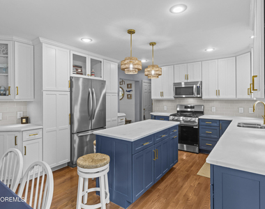 45 Fielder Avenue - Photo Thumbnail 5