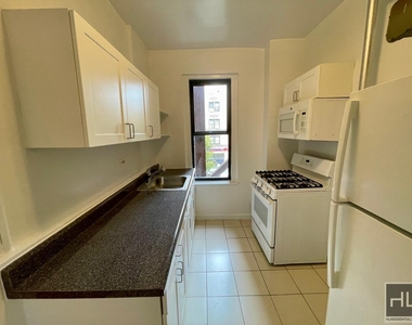West 171st Street - Photo Thumbnail 5