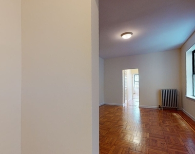 West 171st Street - Photo Thumbnail 11