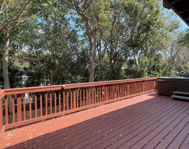 24 Bonita Avenue - Photo Thumbnail 13