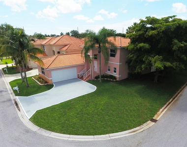 6602 Geneva Street - Photo Thumbnail 1