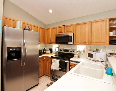 6602 Geneva Street - Photo Thumbnail 22