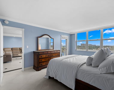 511 Bayshore Drive - Photo Thumbnail 10