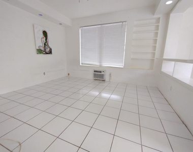 1707 Thomas Street - Photo Thumbnail 11