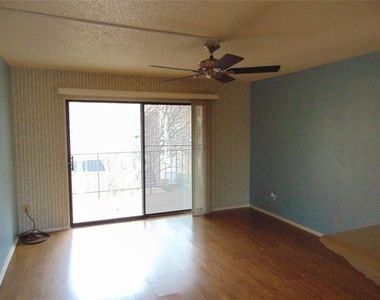 12806 Midway Road - Photo Thumbnail 8