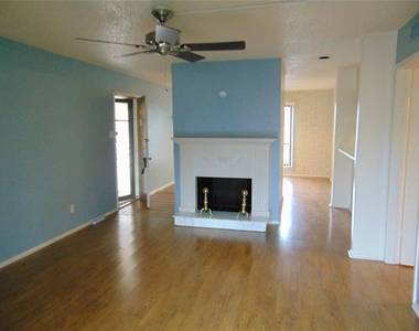 12806 Midway Road - Photo Thumbnail 1