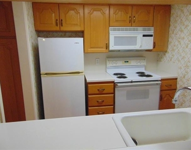 12806 Midway Road - Photo Thumbnail 9
