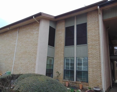 12806 Midway Road - Photo Thumbnail 15