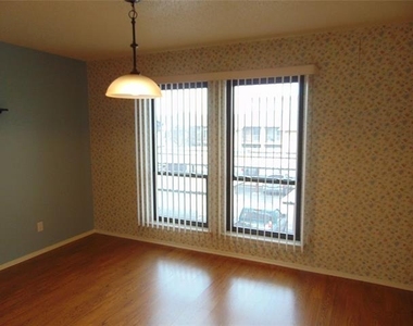 12806 Midway Road - Photo Thumbnail 13
