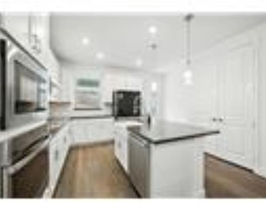 447 Holly Road - Photo Thumbnail 10