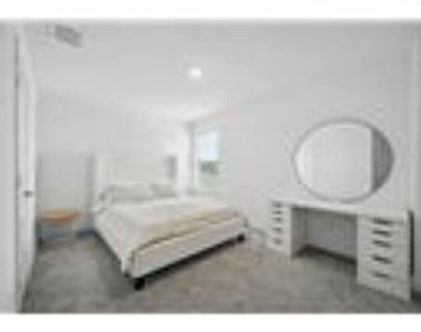 447 Holly Road - Photo Thumbnail 13